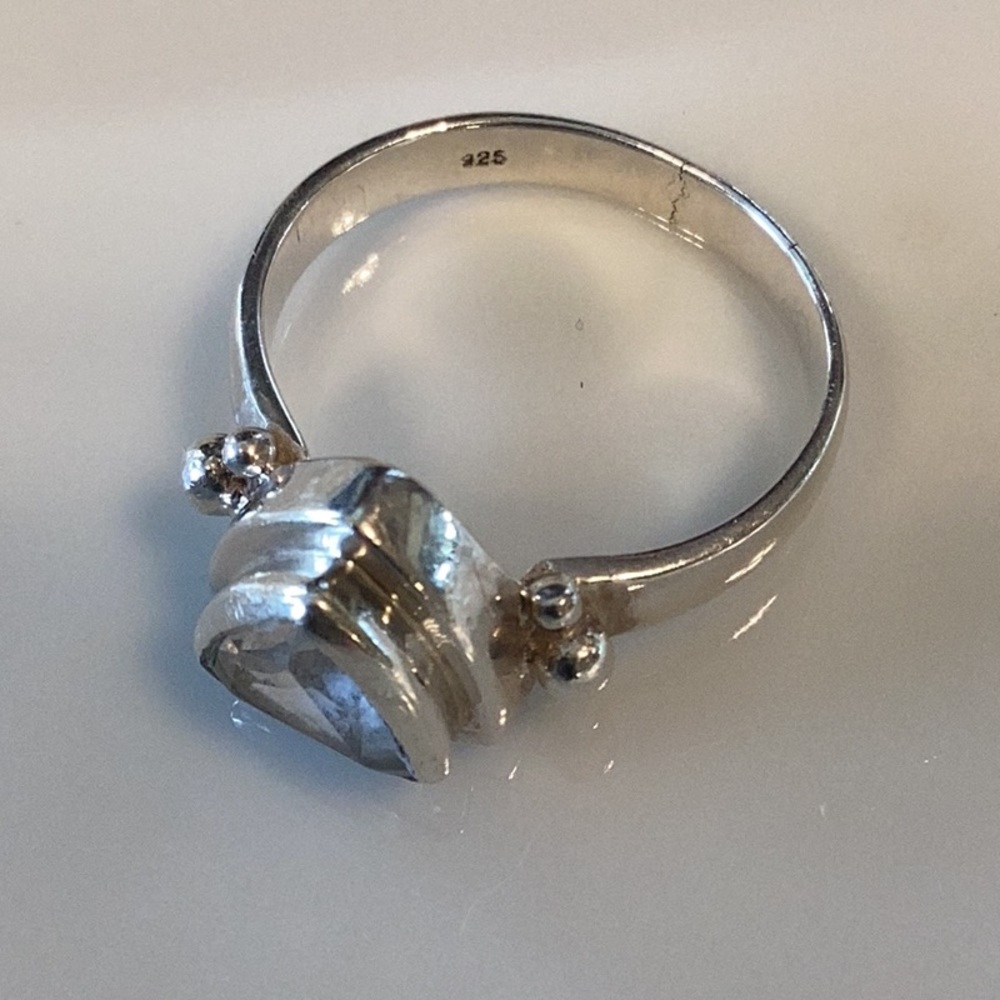 Solitaire Ring - Picture 5 of 6